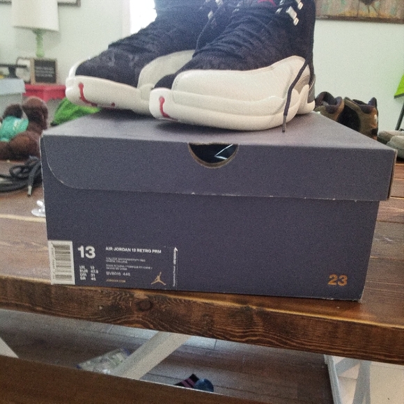 Air Jordan 12 "International Flight" - Picture 8 of 8